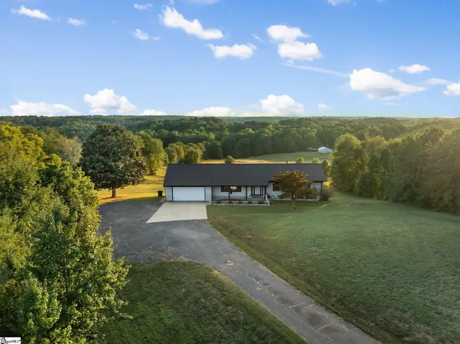 1010 Wall Circle, Chesnee, SC 29323 - Image #3