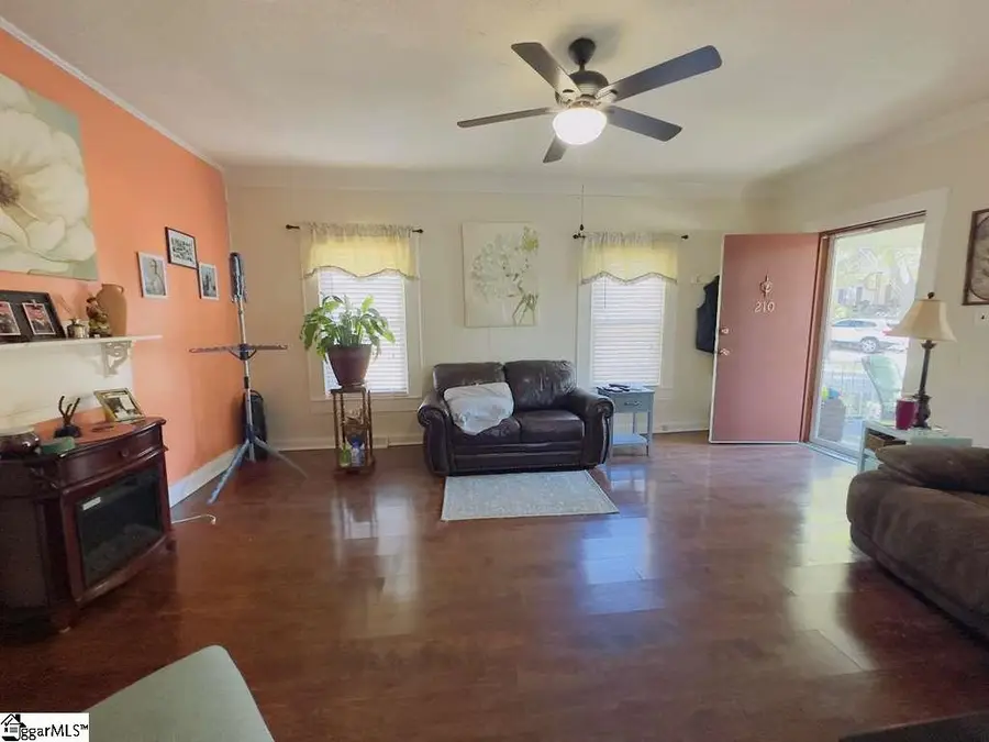 210 Iselin Street, Simpsonville, SC 29681 - Image #3