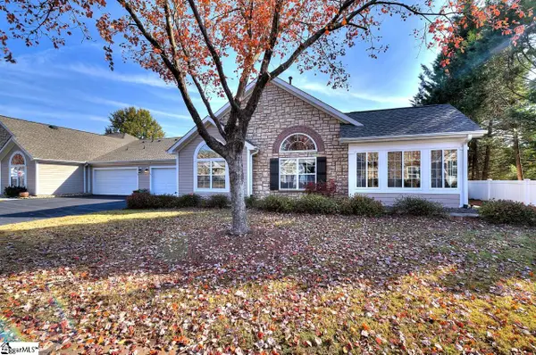 142 Ravines Lane, Spartanburg, SC 29301