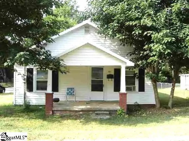 211 Cora Street, Laurens, SC 29360 - Image #1