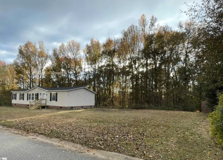 162 Pleasant Cove Drive, Woodruff, SC 29388 - Image #3