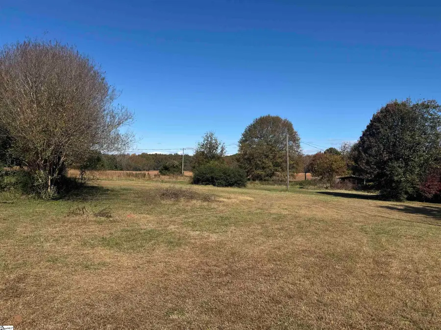 403 Sherard Road, Belton, SC 29627 - Image #2