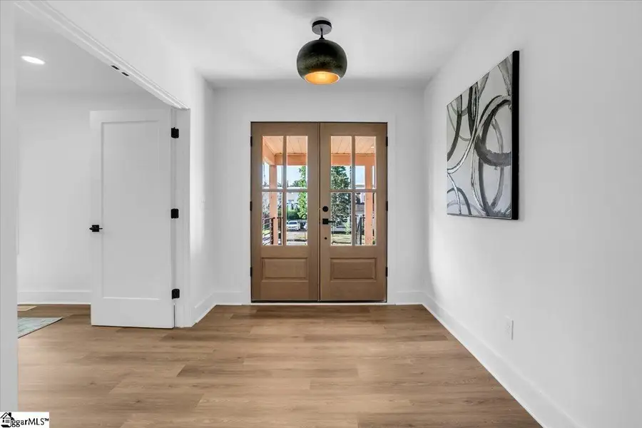 2 Dahlglen Avenue, Greenville, SC 29607 - Image #2