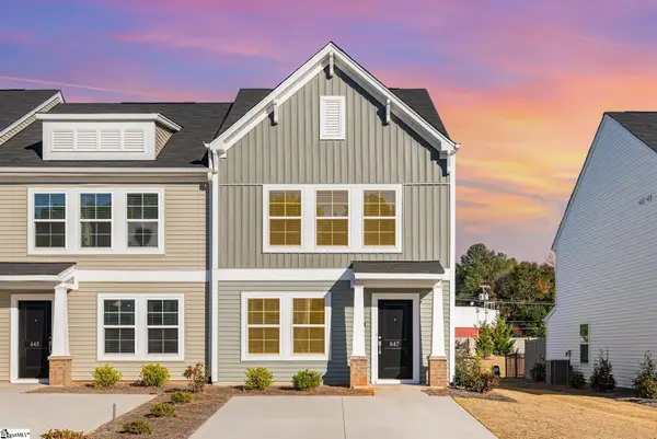 647 Blossum Run, Spartanburg, SC 29307