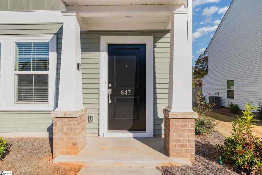 647 Blossum Run, Spartanburg, SC 29307 - Image #3