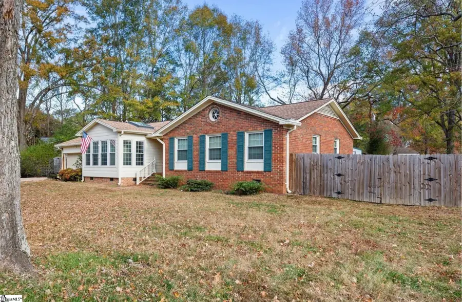 405 Aster Drive, Simpsonville, SC 29681 - Image #2