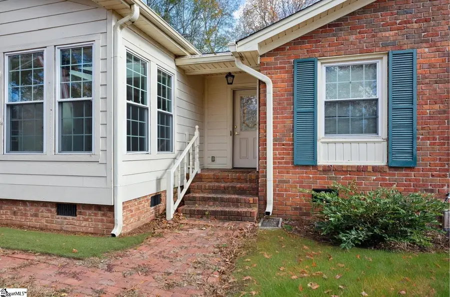 405 Aster Drive, Simpsonville, SC 29681 - Image #3