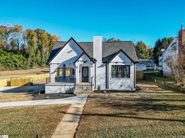 3204 Old Buncombe Road, Greenville, SC 29609