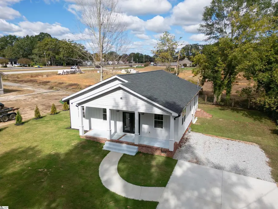 103 Perry Avenue, Simpsonville, SC 29681 - Image #3