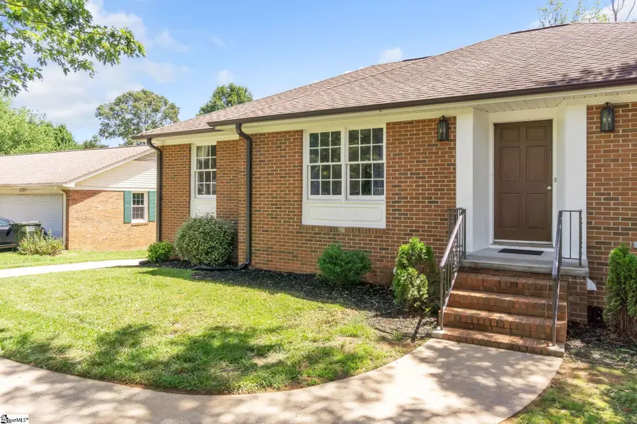 10 Velma Drive, Taylors, SC 29687 - Image #2