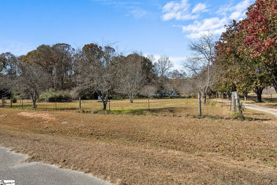 522 Durbin Meadows Road, Fountain Inn, SC 29644 - Image #2