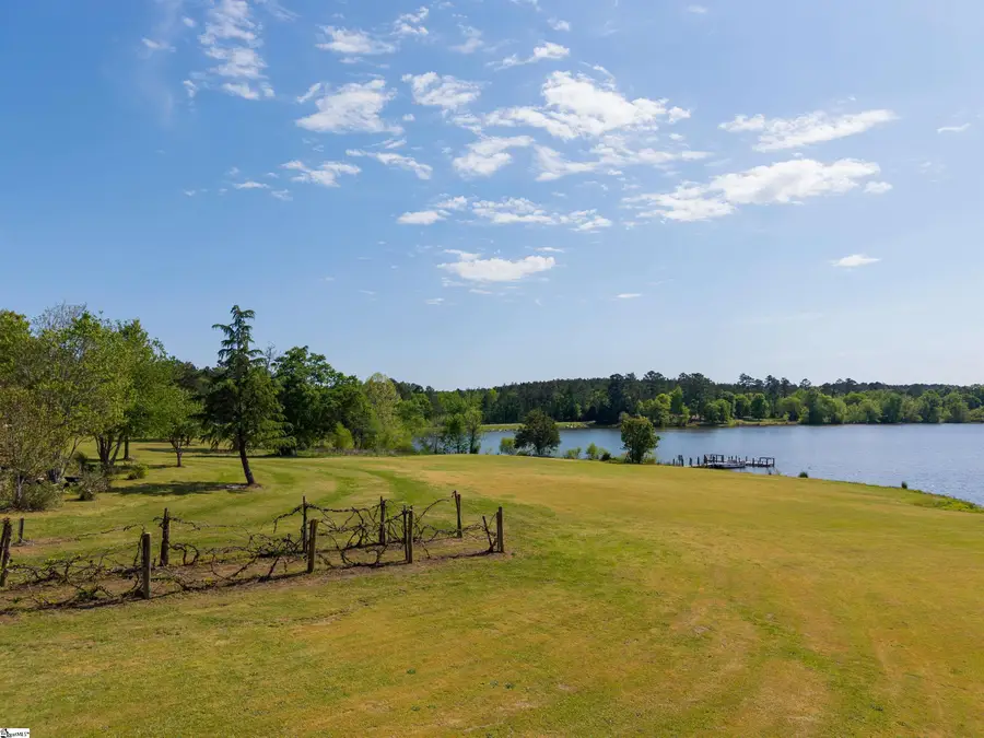 402 Nanaloo A Avenue, Waterloo, SC 29384 - Image #3