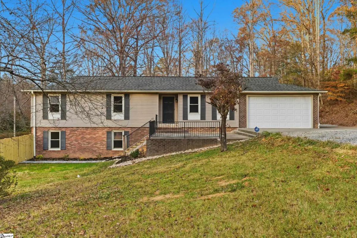 507 Hunts Bridge Road, Easley, SC 29640 - Image #1
