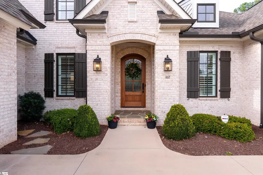 102 Chestnut Pond Lane, Simpsonville, SC 29681 - Image #3