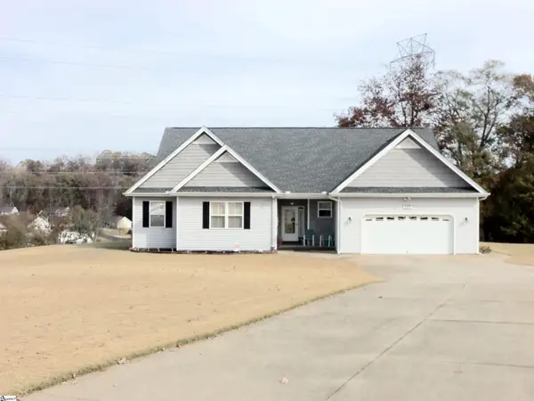 387 Bright Farm Road, Duncan, SC 29334