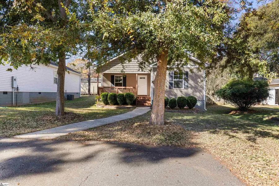 207 Ridgeway Drive, Greenville, SC 29607 - Image #3