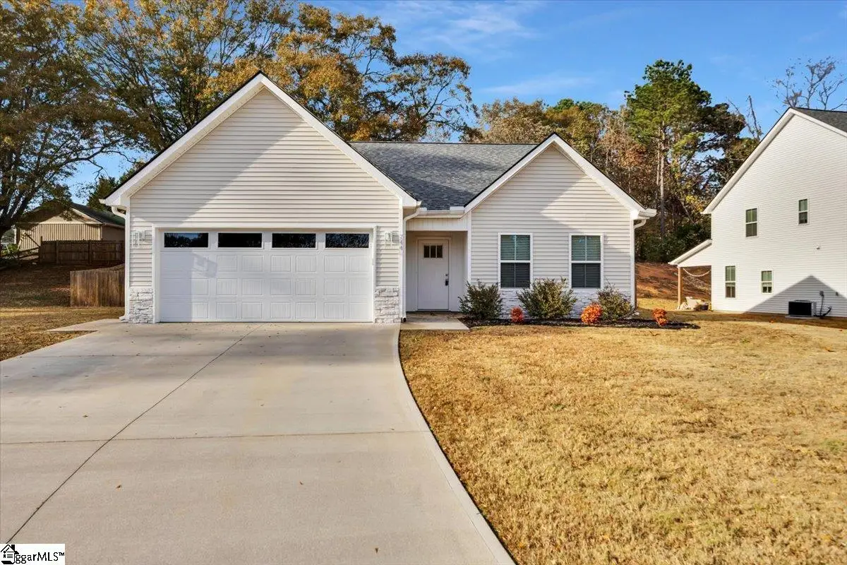 744 S Bomar Avenue, Landrum, SC 29356 - Image #1