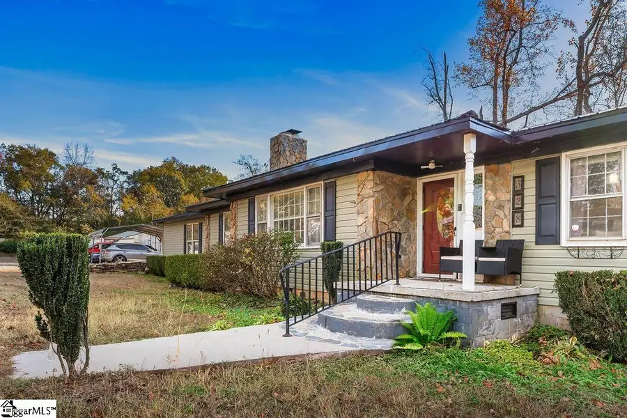 328 Wimberly Drive, Spartanburg, SC 29306 - Image #3