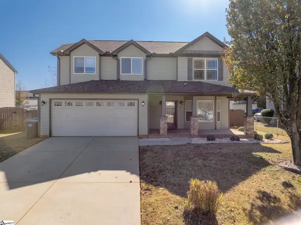 22 Melrose Road, Greenville, SC 29605