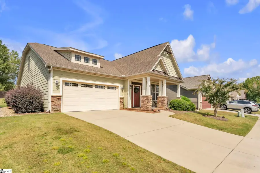 121 Belle Oaks Drive, Simpsonville, SC 29680 - Image #3