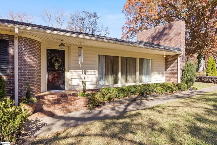 22 Hillandale Circle, Greenville, SC 29609 - Image #2