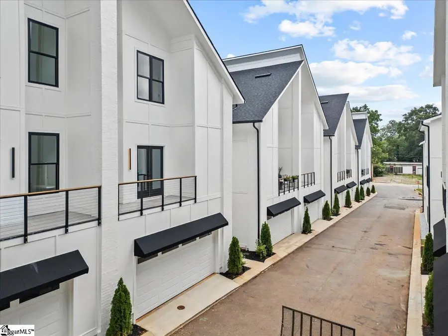 112 Lepak Lane, Greenville, SC 29605 - Image #2