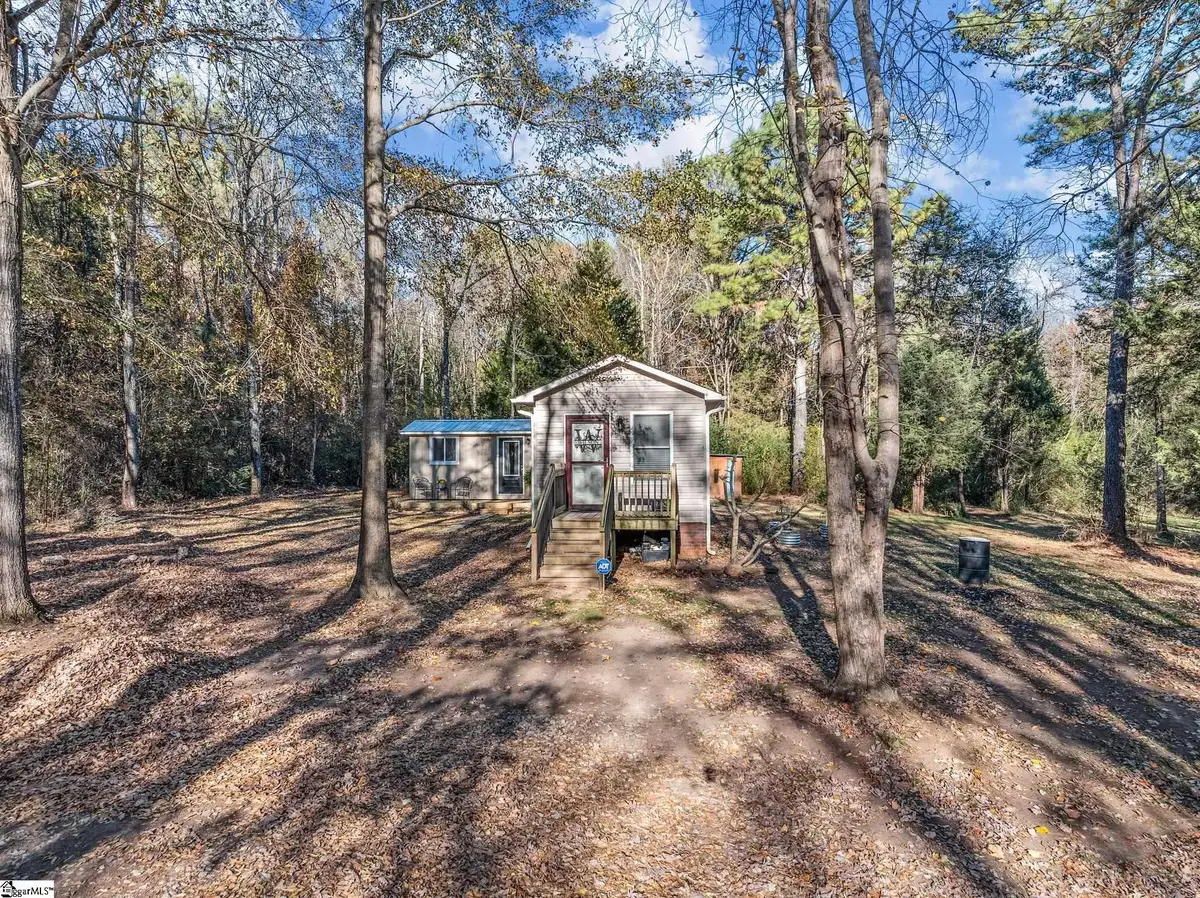 131 Mcginnis Road, Cowpens, SC 29330 - Image #1