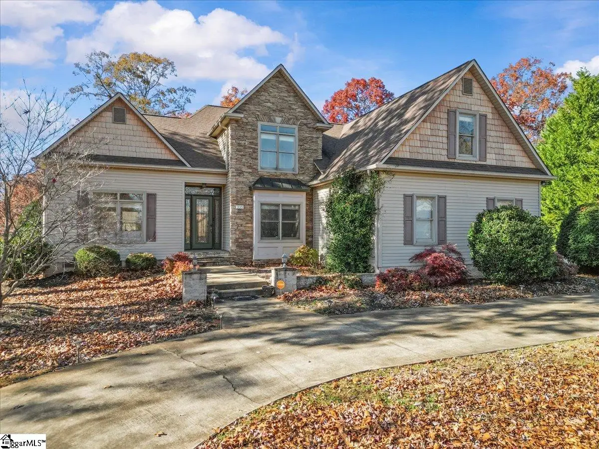 335 Valleyhigh Drive, Inman, SC 29349 - Image #1