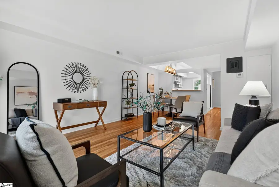 2530 E North Street #Unit 14-L, Greenville, SC 29615 - Image #3