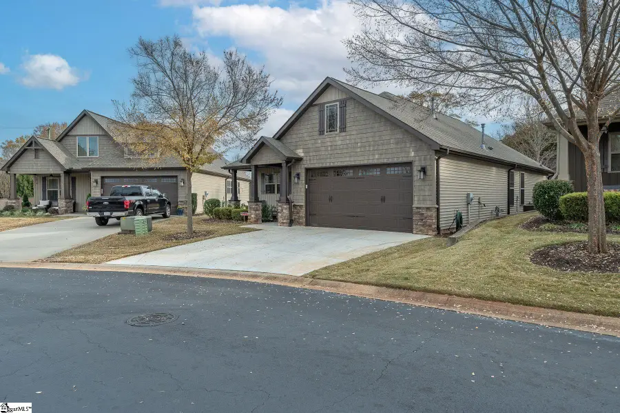 541 Ashler Drive, Greer, SC 29650 - Image #2