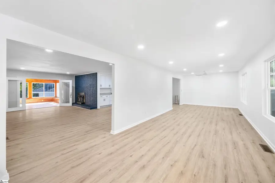 454 Bates Crossing Road, Travelers Rest, SC 29690 - Image #3