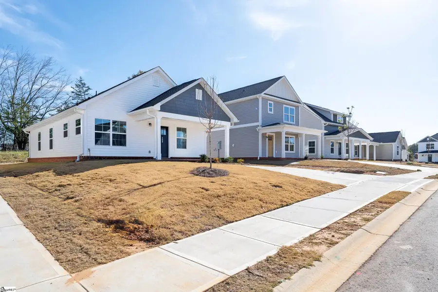 208 Waltham Court, Greenville, SC 29617 - Image #2