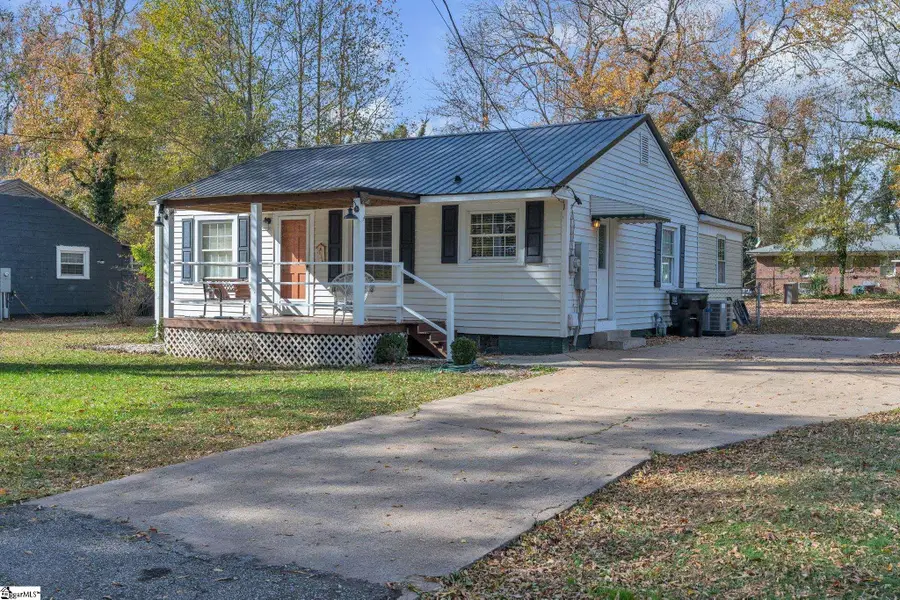 412 Woodland Circle, Belton, SC 29627 - Image #2