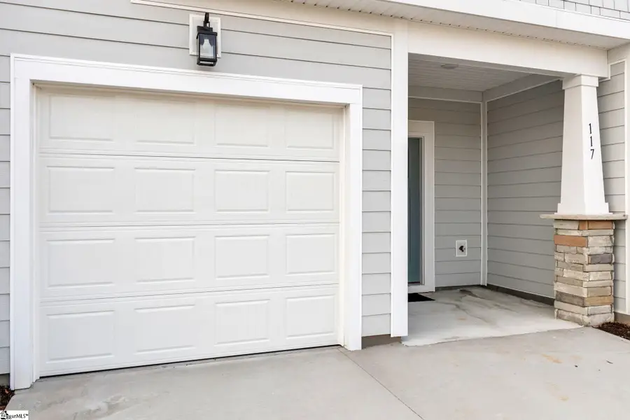 117 Cobden Court, Simpsonville, SC 29681-7190 - Image #2