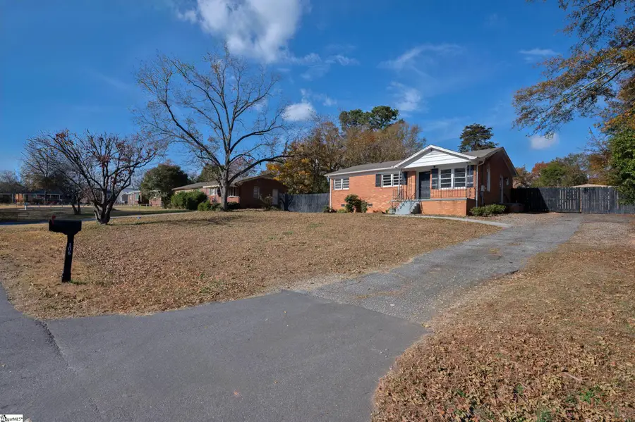 106 Middleton Lane, Greenville, SC 29607 - Image #2