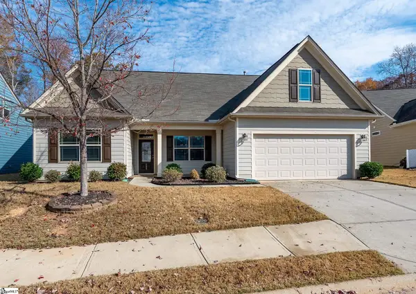 205 Nearmeadows Way, Simpsonville, SC 29681