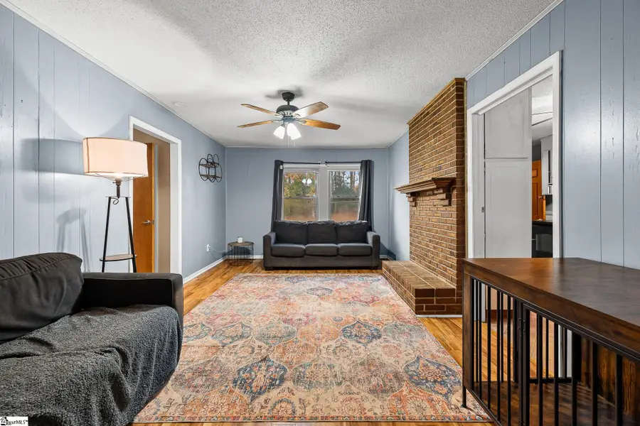 100 Pamela Lane, Laurens, SC 29360 - Image #3