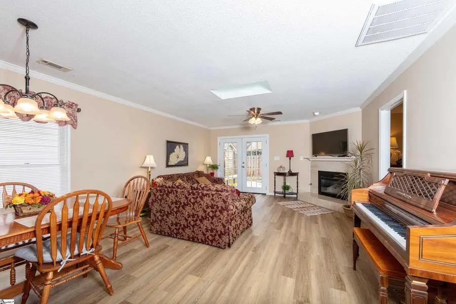 15 Honeysuckle Terrace, Spartanburg, SC 29307 - Image #3