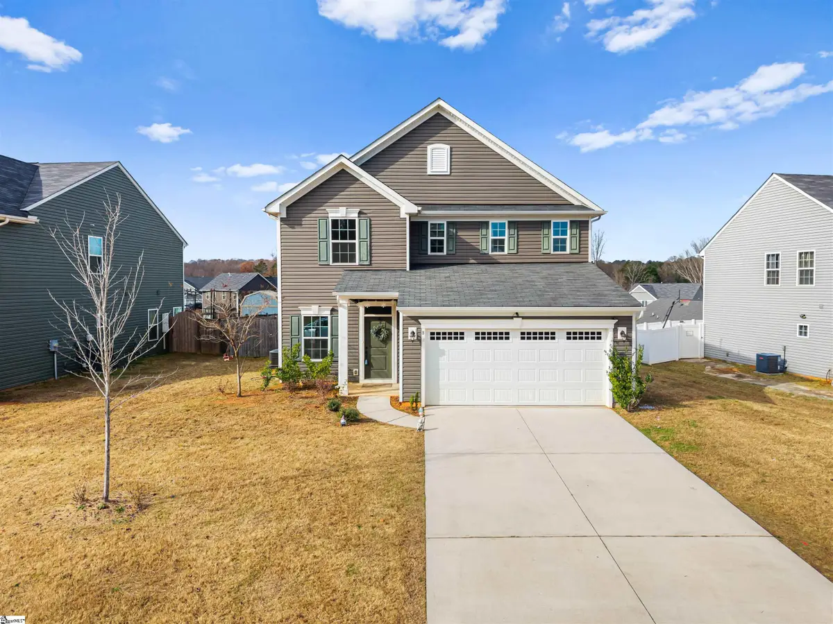 8 Wiltshire Circle, Easley, SC 29642 - Image #1