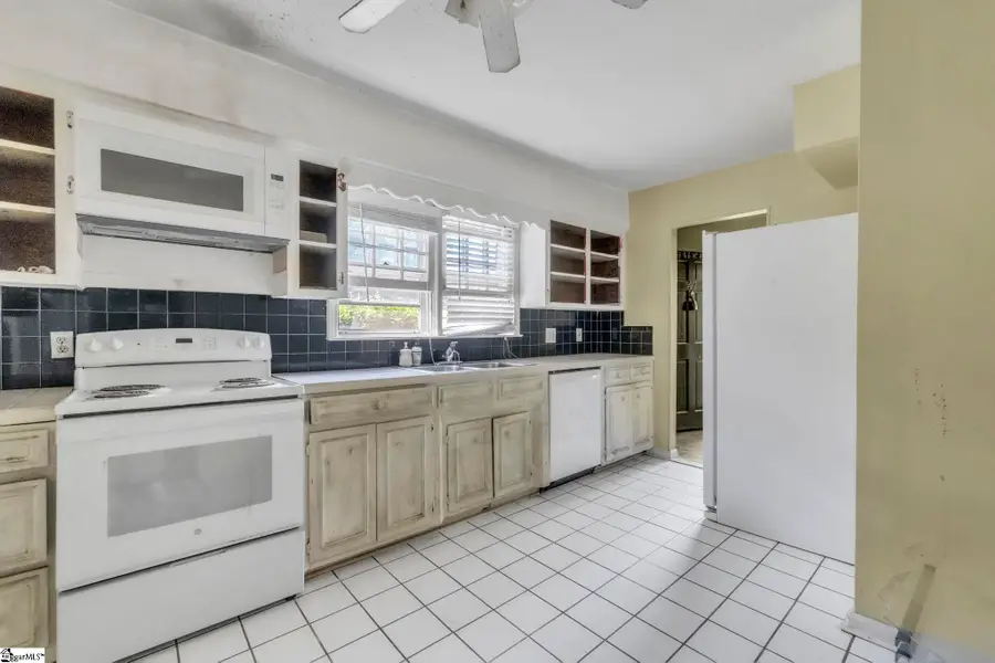 47 Summer Creek Drive, Spartanburg, SC 29307 - Image #2