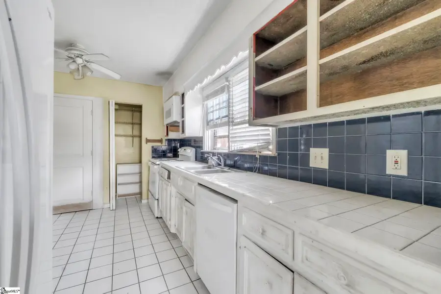 47 Summer Creek Drive, Spartanburg, SC 29307 - Image #3