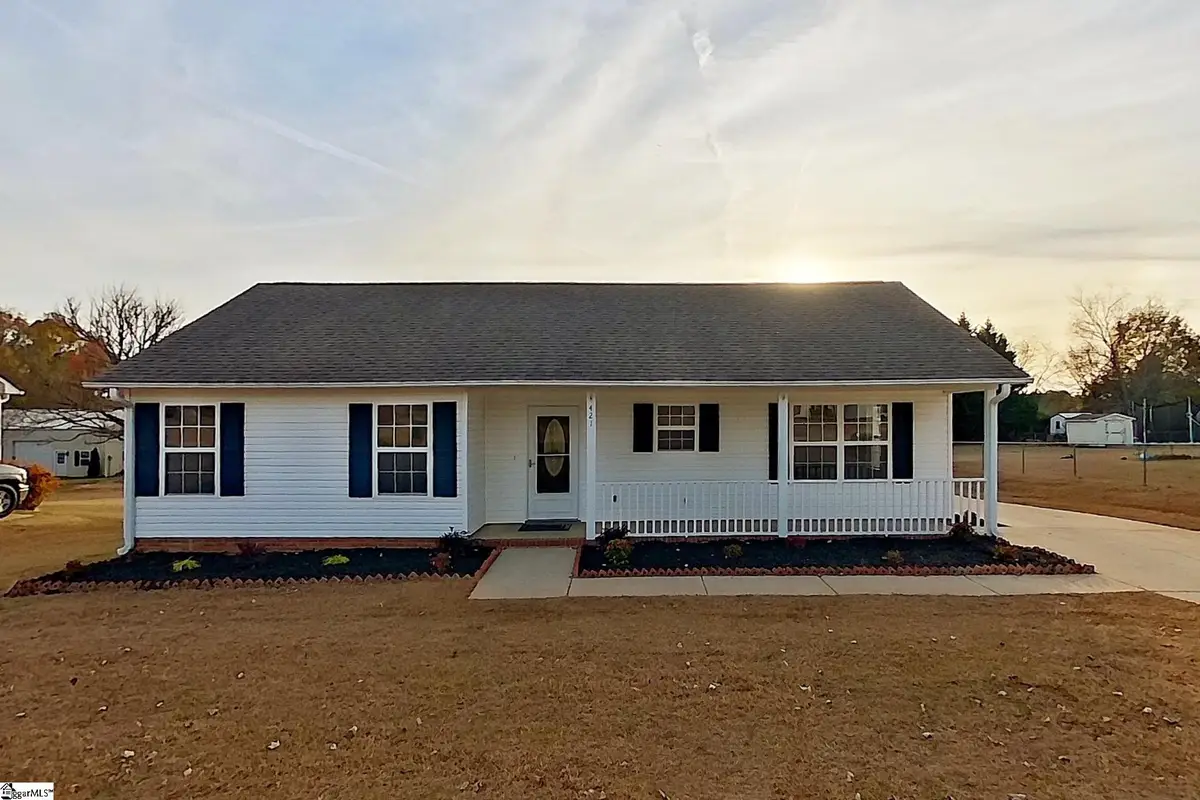 421 Mcfall Court, Moore, SC 29369 - Image #1