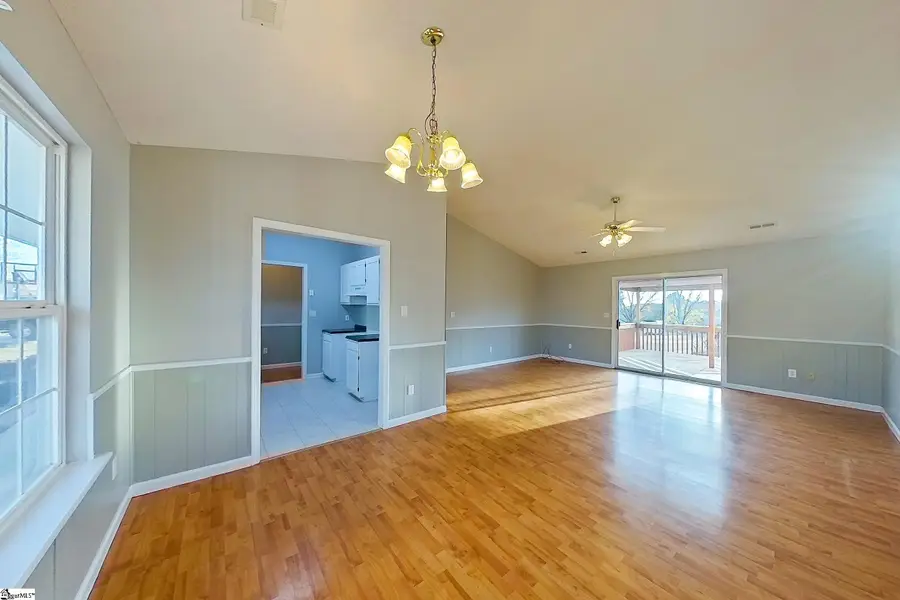 421 Mcfall Court, Moore, SC 29369 - Image #3