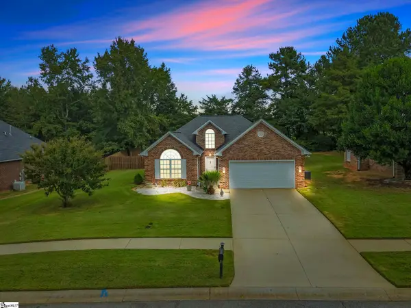 611 Heathrow Court, Moore, SC 29369