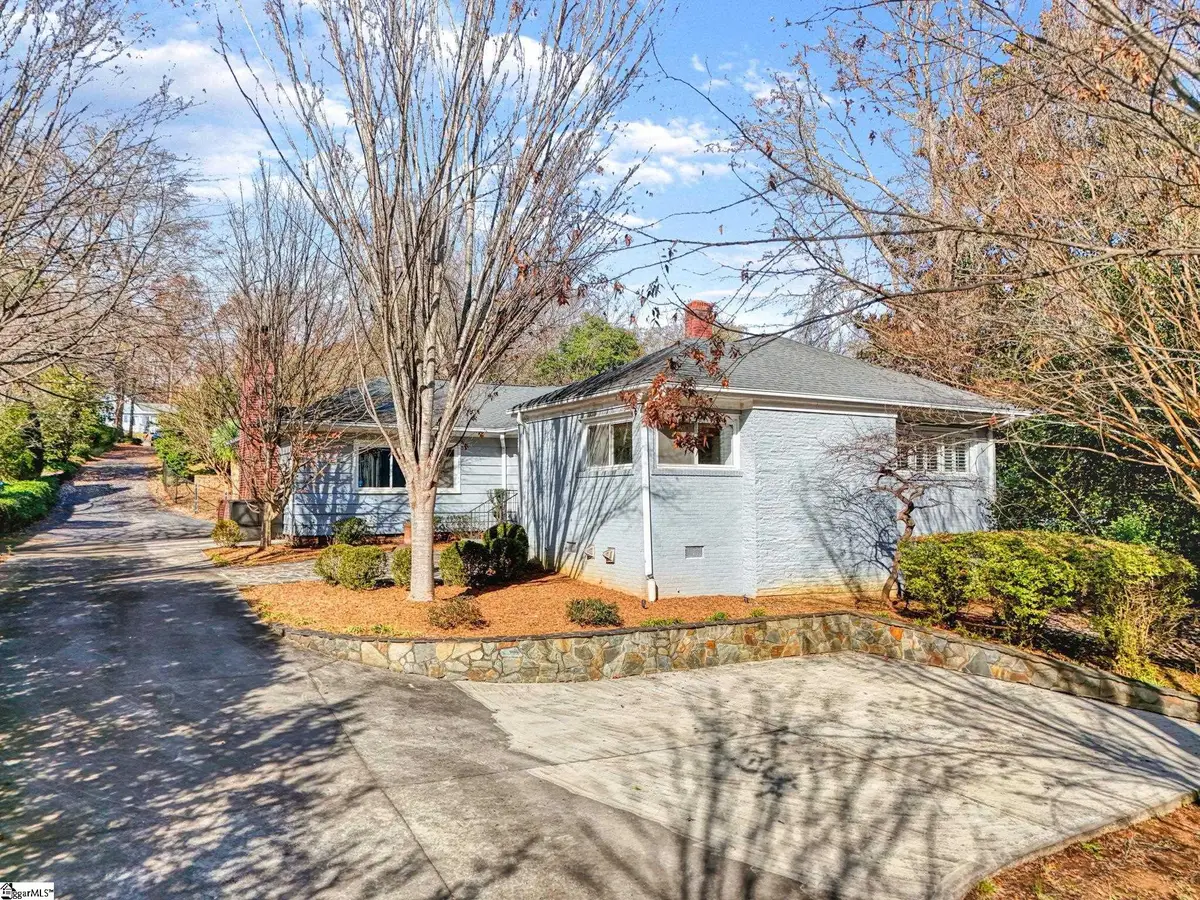 921 Brentwood Drive, Spartanburg, SC 29302 - Image #1