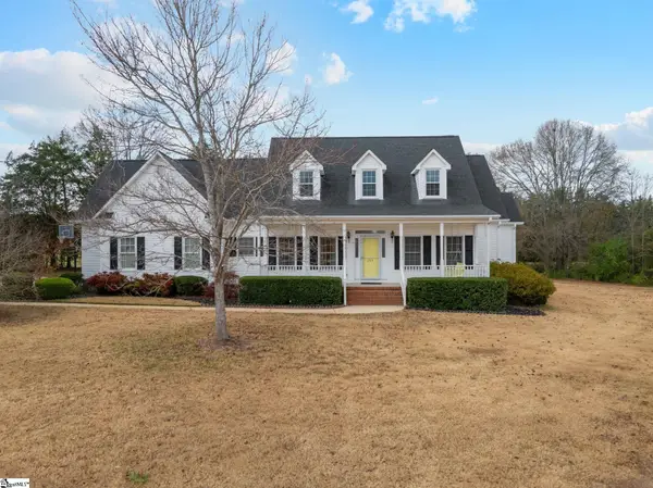204 Windrow Lane, Fountain Inn, SC 29644
