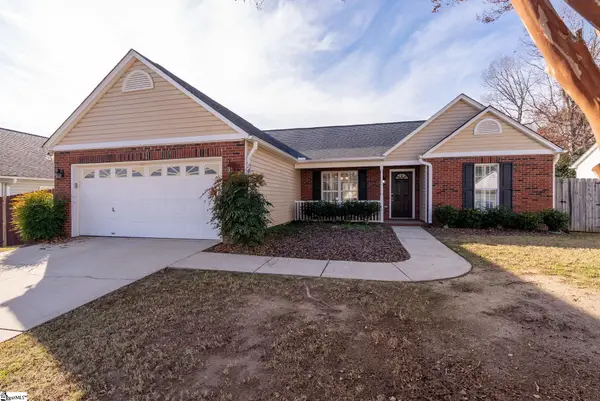 5 Hazelnut Court, Taylors, SC 29687