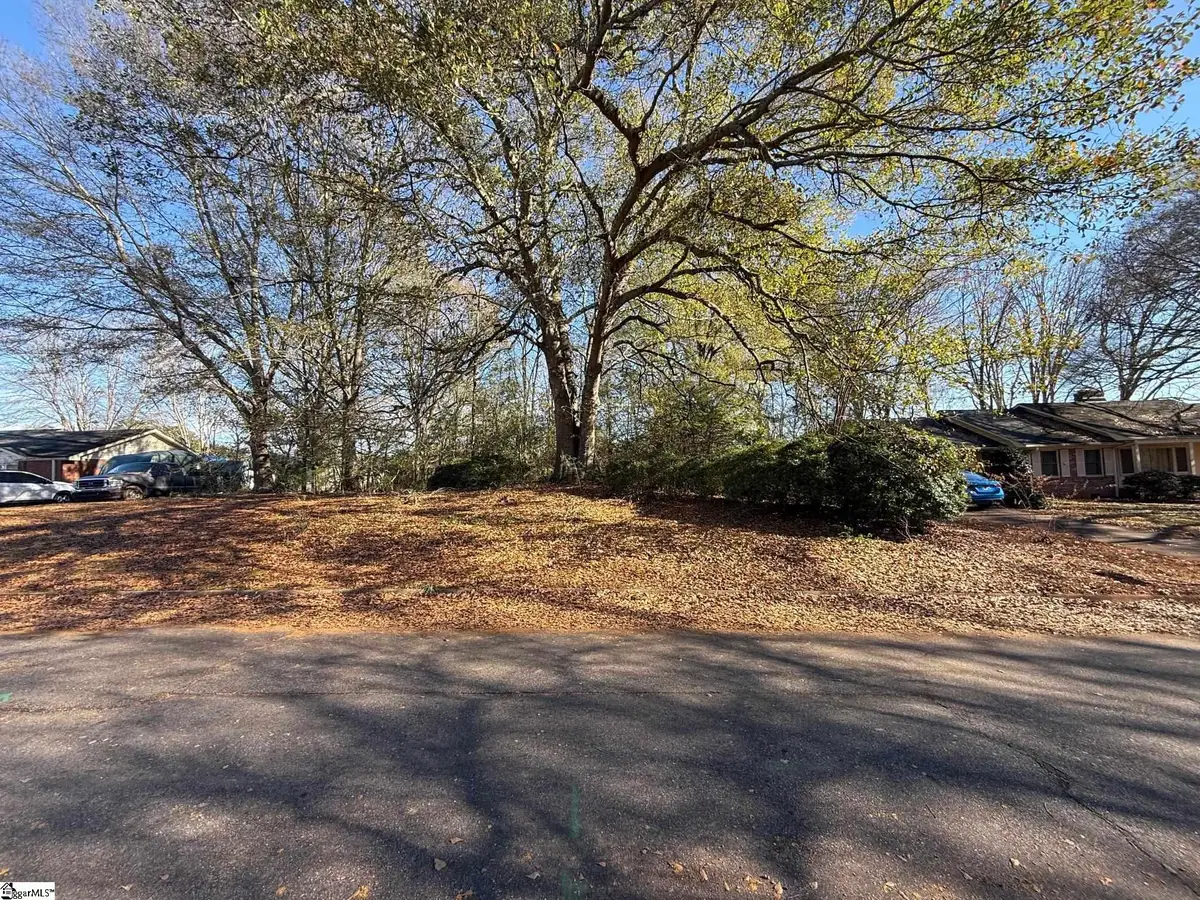 10 Roe Court, Greenville, SC 29617 - Image #1