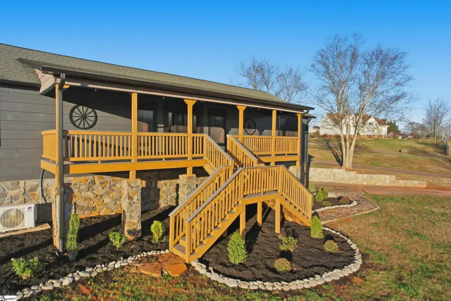 738 Stewart Gin Road, Liberty, SC 29657 - Image #2