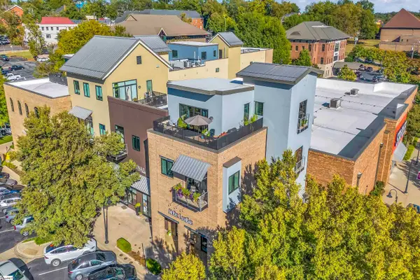 500 E Mcbee Avenue #5202, Greenville, SC 29601